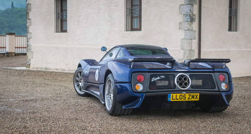 Illustration for article titled A Pagani Rally In Italy Puts All Other Car Meets To Shame